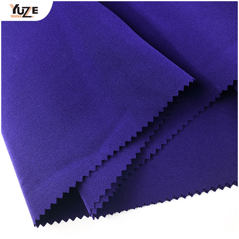 YZW-010089-4 باربي