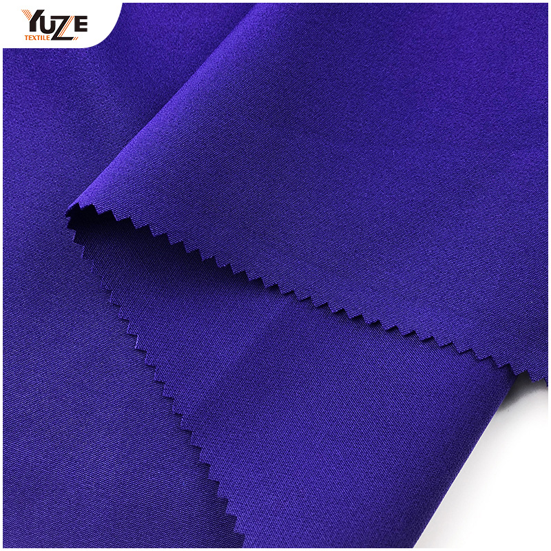 YZW-010089-4 باربي