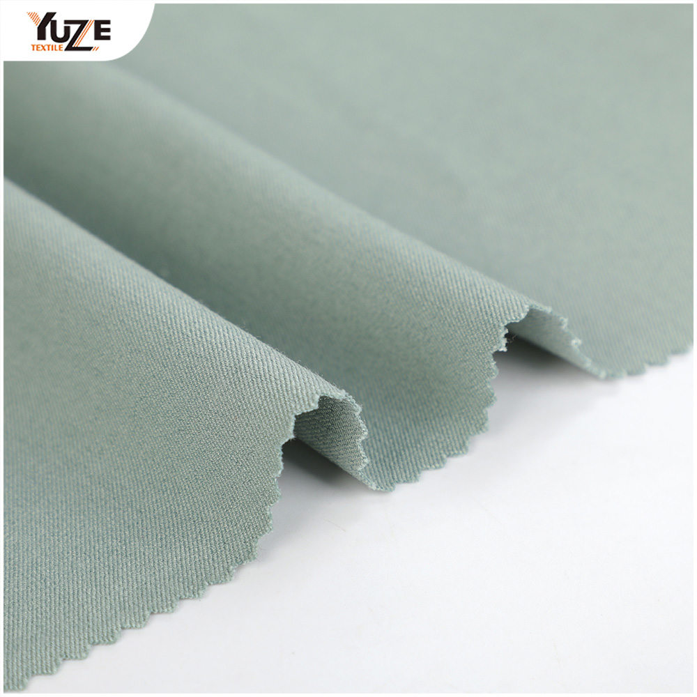 YZW-020899 Wtill Barbie